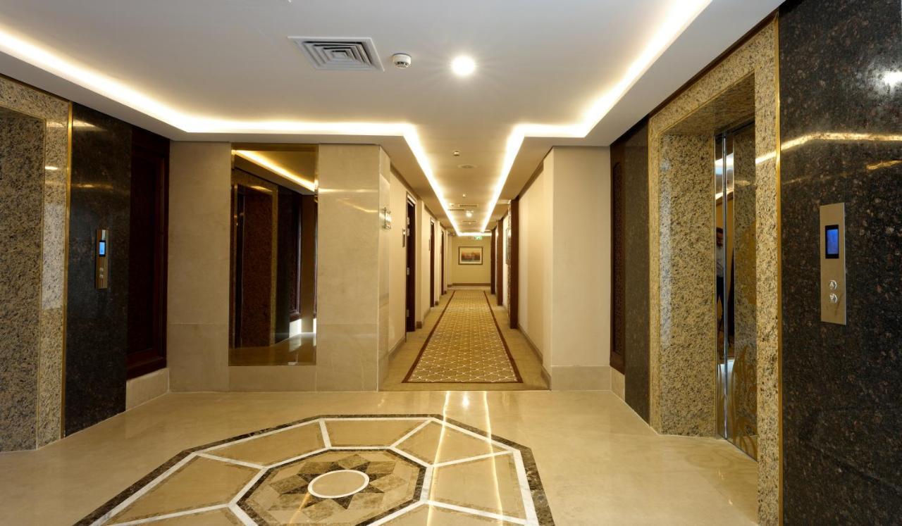 Hotel Ramada By Wyndham Lahore Gulberg II Zewnętrze zdjęcie